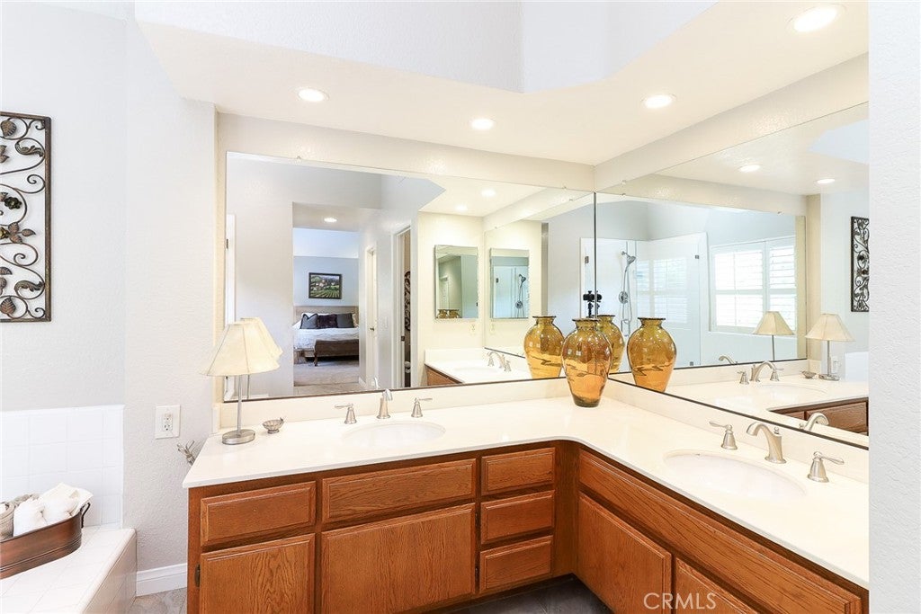 1560 Paseo Delores
