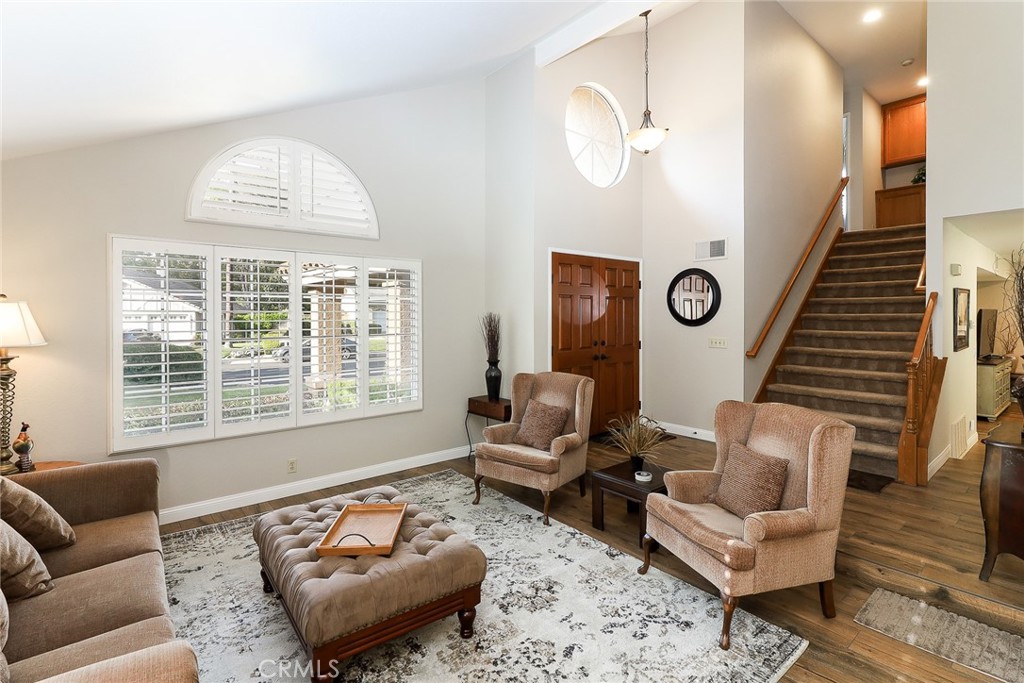 1560 Paseo Delores