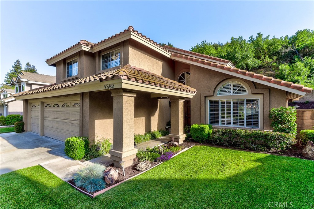1560 Paseo Delores