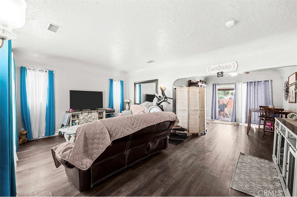 769 W 20th Street