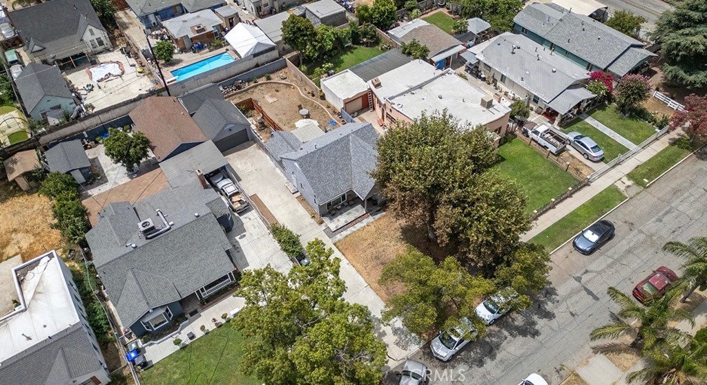 769 W 20th Street