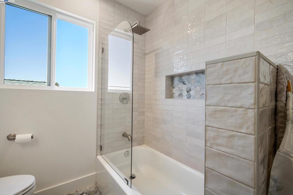 TEMESCAL - Residential