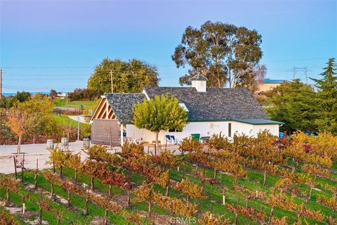 Tiny photo for 1985 Penman Springs Rd, Paso Robles, CA 93446 (MLS # NS26011389)