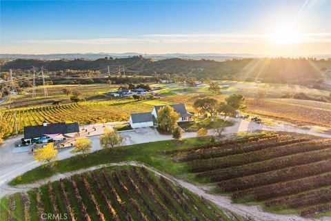 Communities Paso Robles 1985 Penman Springs Paso Robles CA 93446