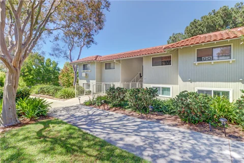 MLS: OC26200599