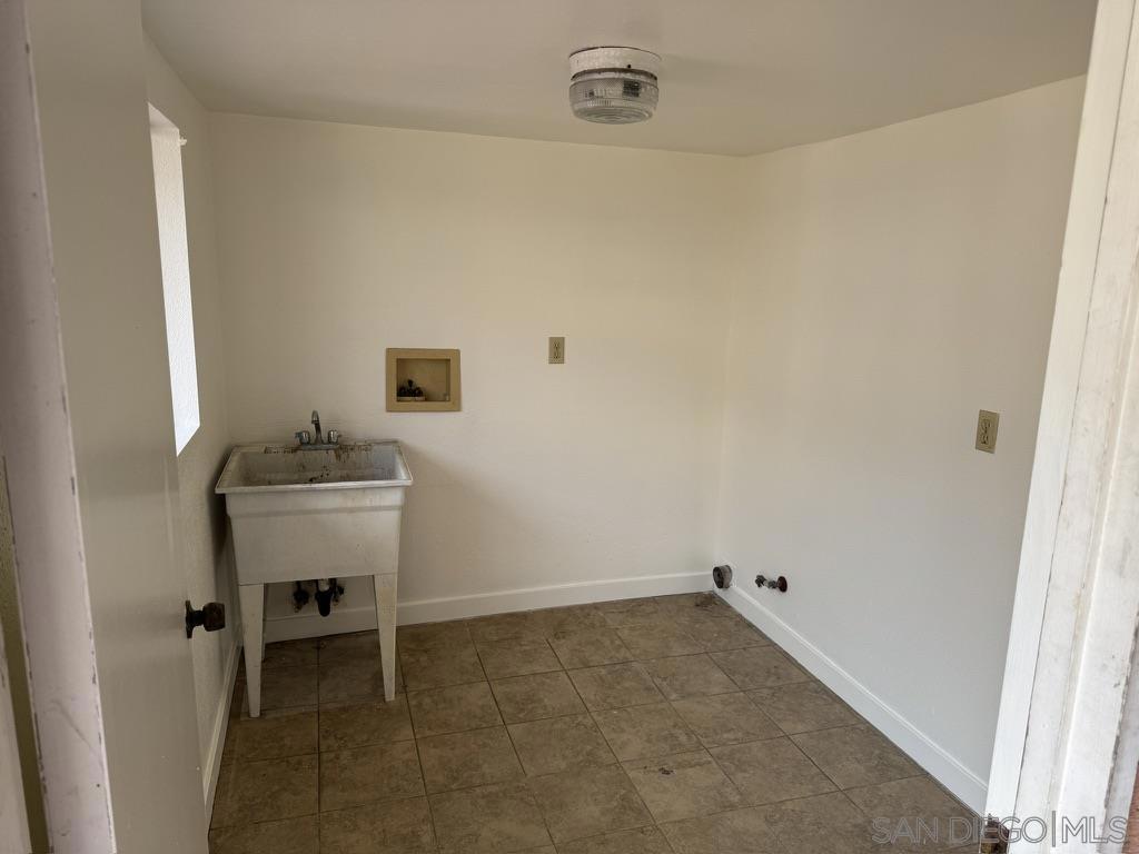 Pacific Beach - Residential Lease