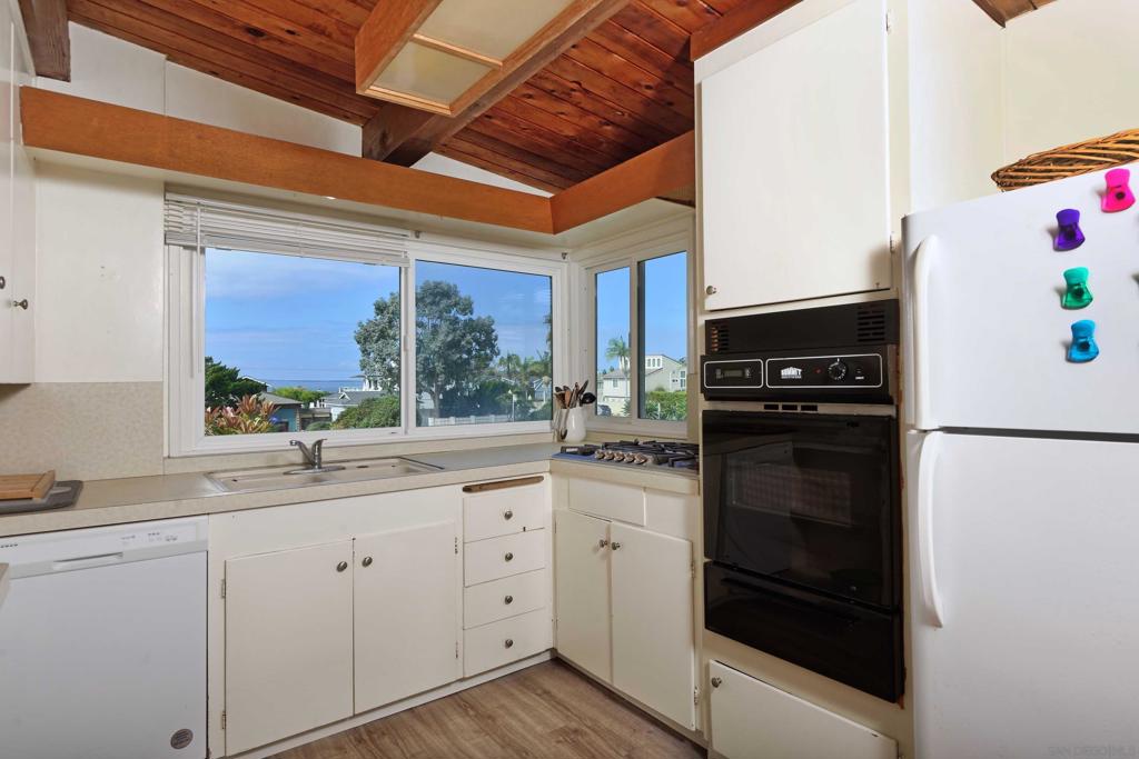 La Jolla - Residential Lease