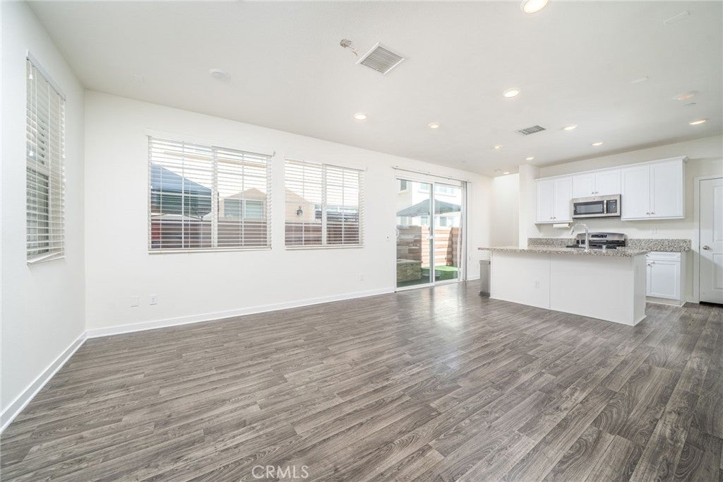 1606 Pear Tree Place