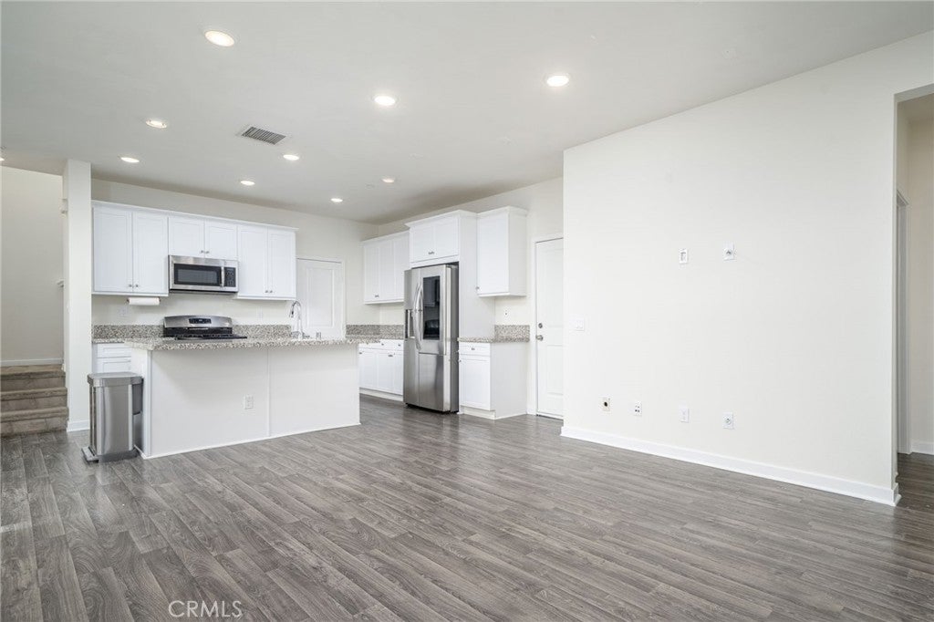 1606 Pear Tree Place