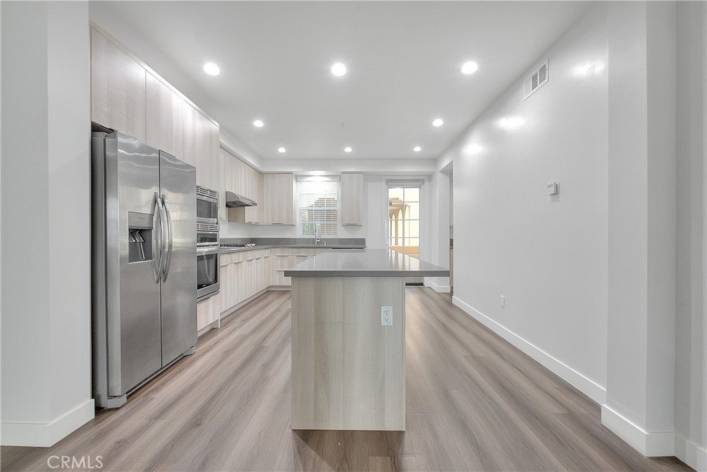 501 W Foothill Boulevard 107