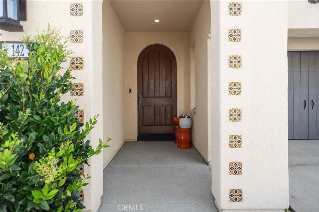 Photo of 142 Sabbia, Irvine, CA 92602 (MLS # PW26074643)