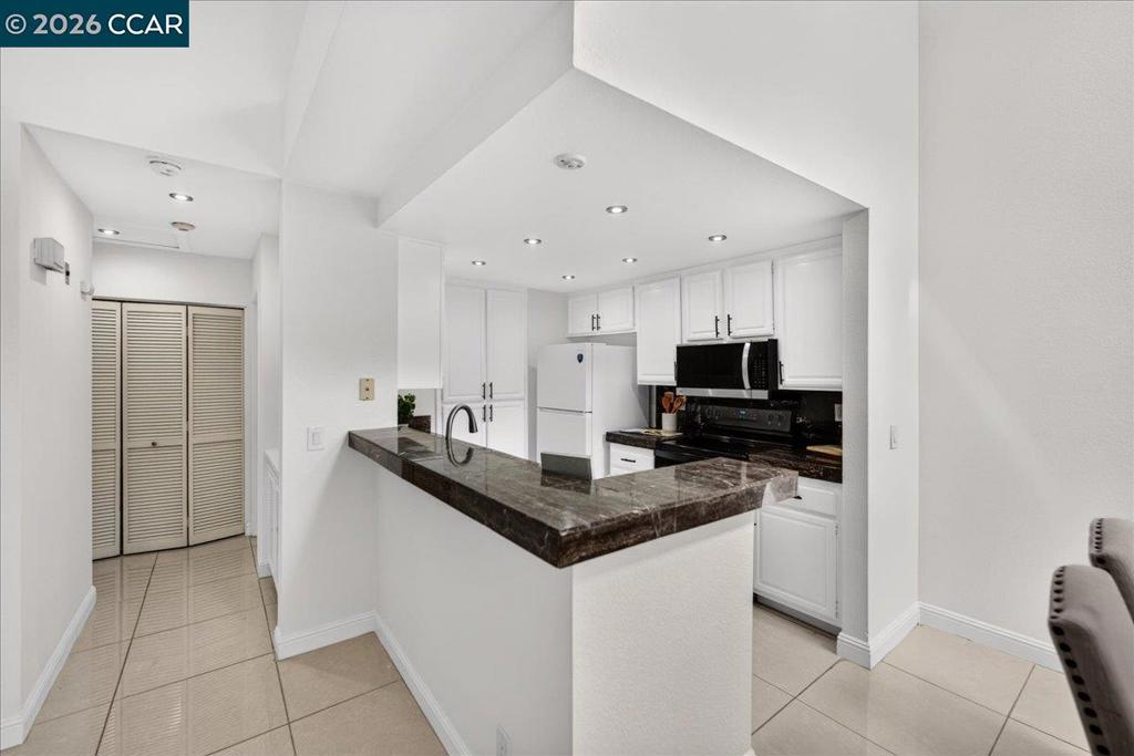 6204 Buena Vista Dr B