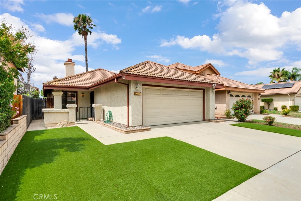 10557 Creekbridge Street