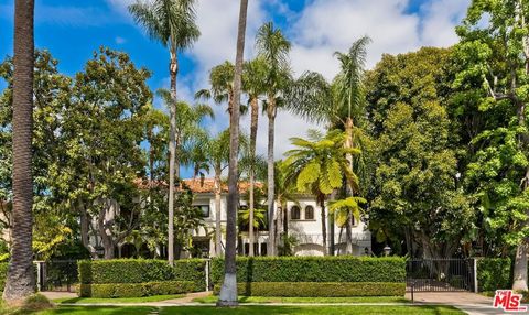 812 N Bedford Drive Beverly Hills CA 90210