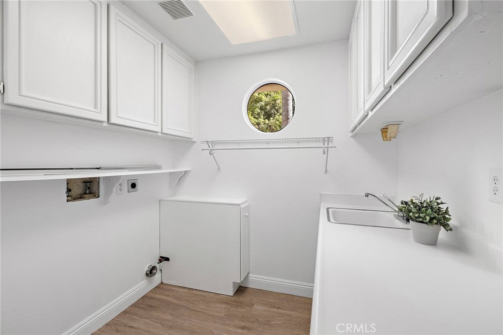 13212 Cortina, Tustin CA 92782 - Photo 33