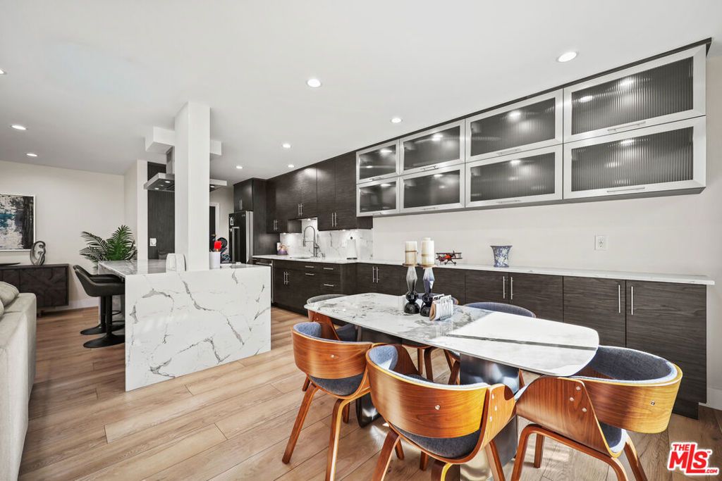 Photo of 1045 N Kings Road #108, West Hollywood, CA 90069 (MLS # 26644835)