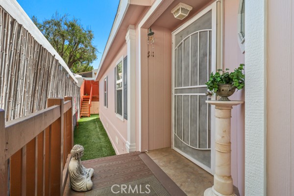 4201 Topanga Canyon Boulevard 40