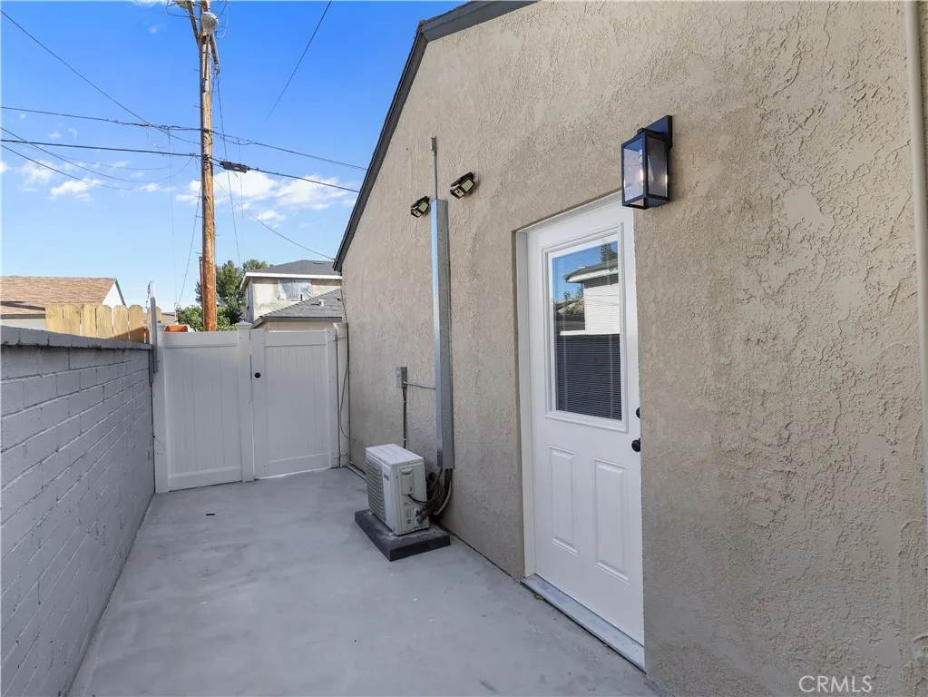 Northridge, California 91325, United States, 1 Bedroom Bedrooms, ,1 BathroomBathrooms,Residential,Active,253013