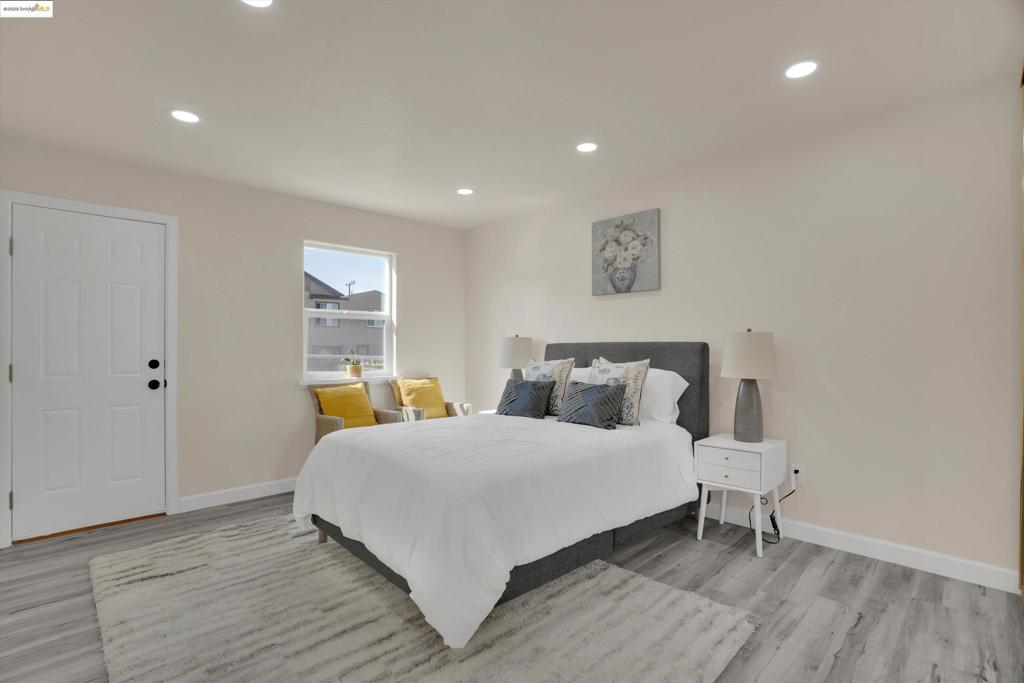 BAYVIEW - Residential