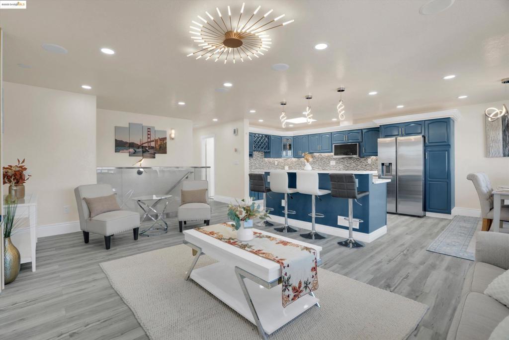 BAYVIEW - Residential