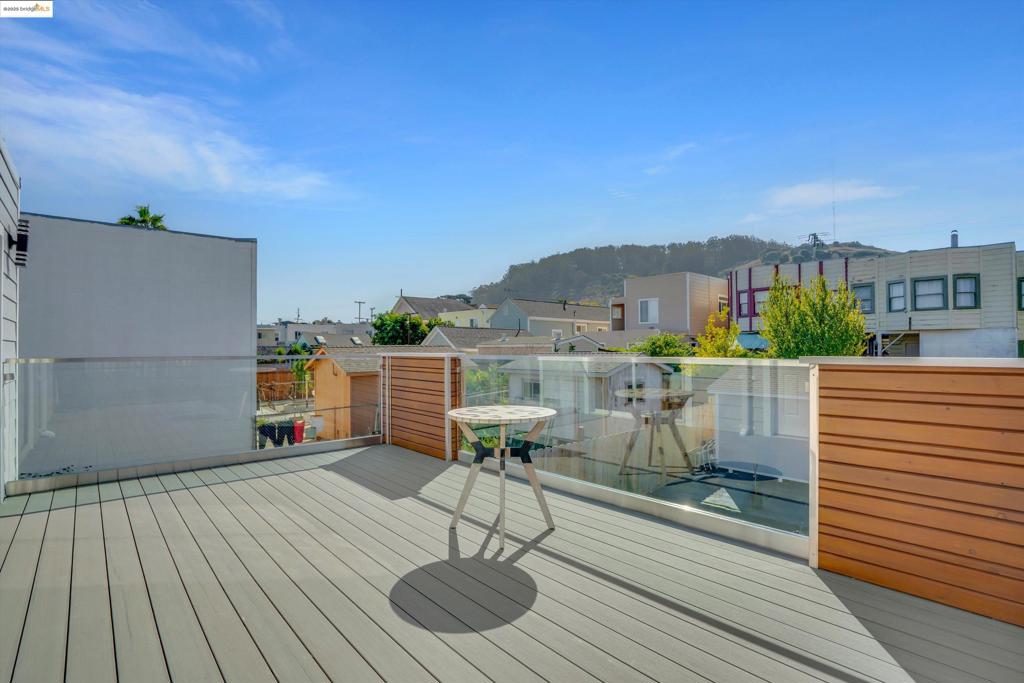 BAYVIEW - Residential