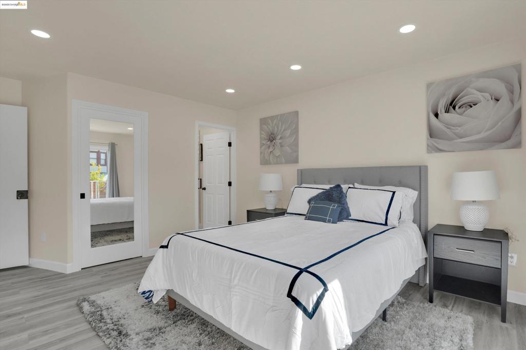 BAYVIEW - Residential