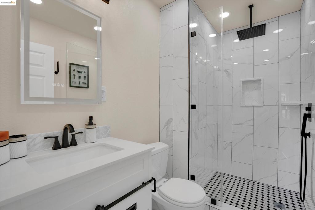 BAYVIEW - Residential