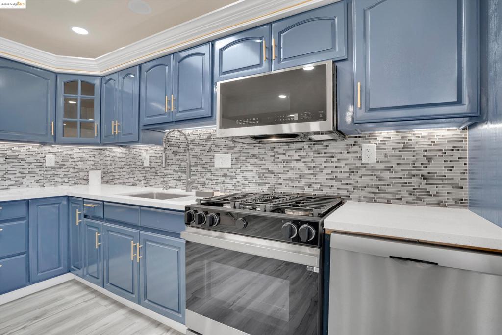 BAYVIEW - Residential