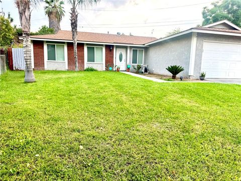 1813 Michigan Street Colton CA 92324