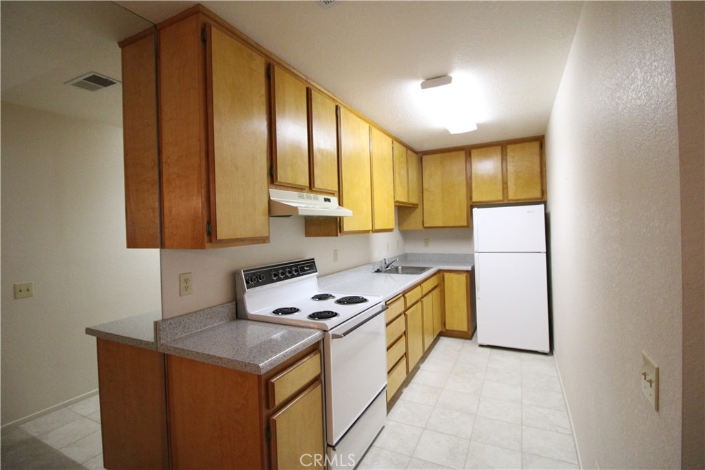 Palm Springs Villas II (33114) - Residential Lease