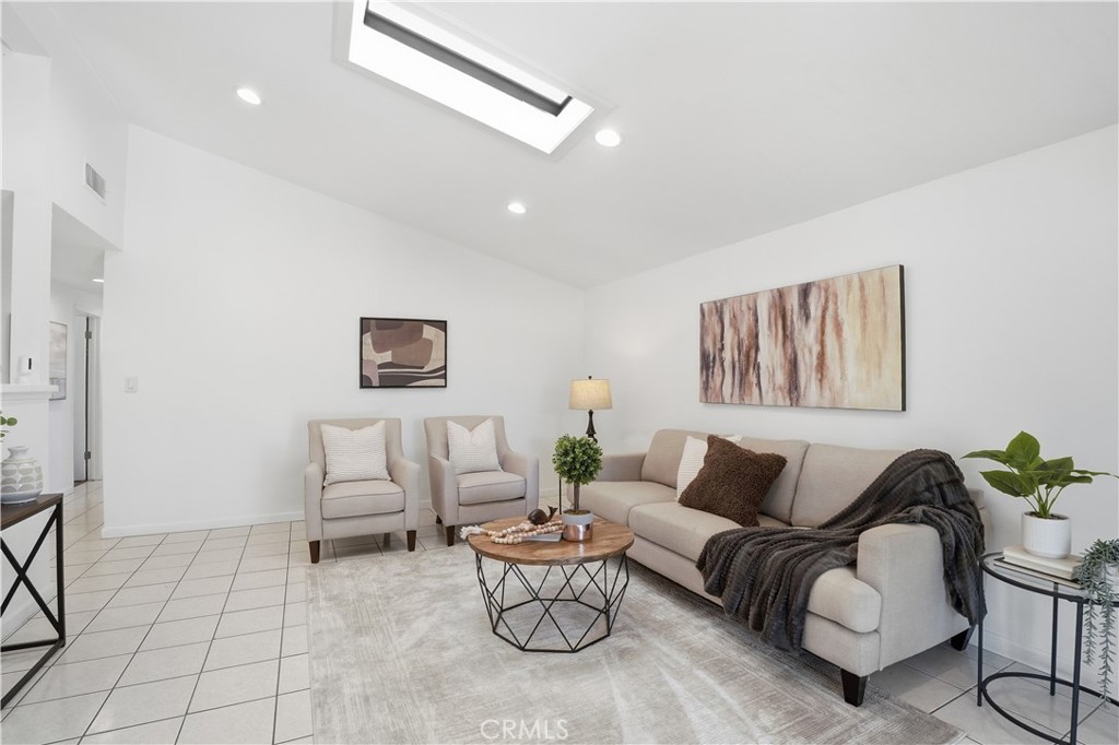 18631 Kimbrough Street