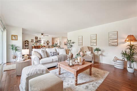 Photo of 2402 Via Mariposa W #1E, Laguna Woods, CA 92637 (MLS # OC26181916)