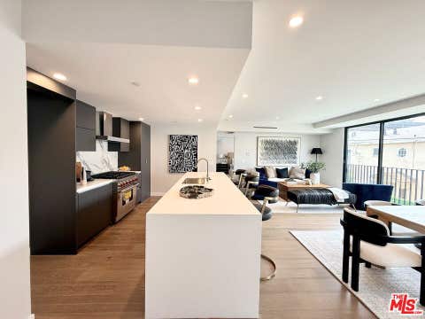 Photo of 1017 N Croft Avenue #203, Los Angeles, CA 90069 (MLS # 26870561)