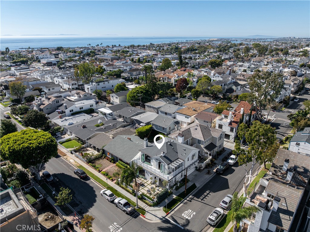 Corona del Mar North of PCH (CNHW) - Residential