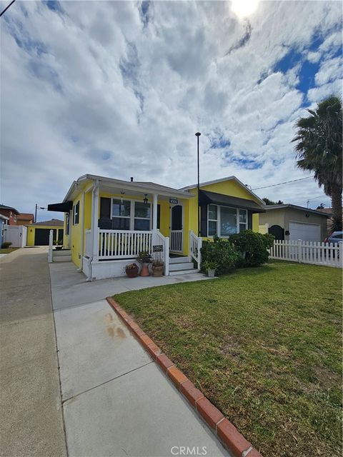 Photo of 4506 W 170th St, Lawndale, CA 90260 (MLS # TR26080733)