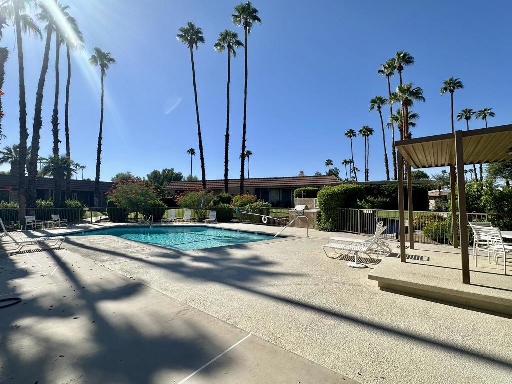 Indian Wells C.C. - Residential Lease