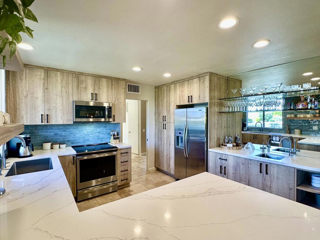 Indian Wells C.C. - Residential Lease