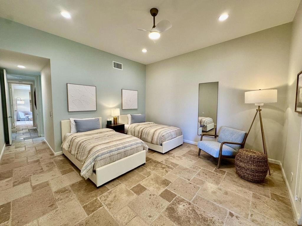Indian Wells C.C. - Residential Lease