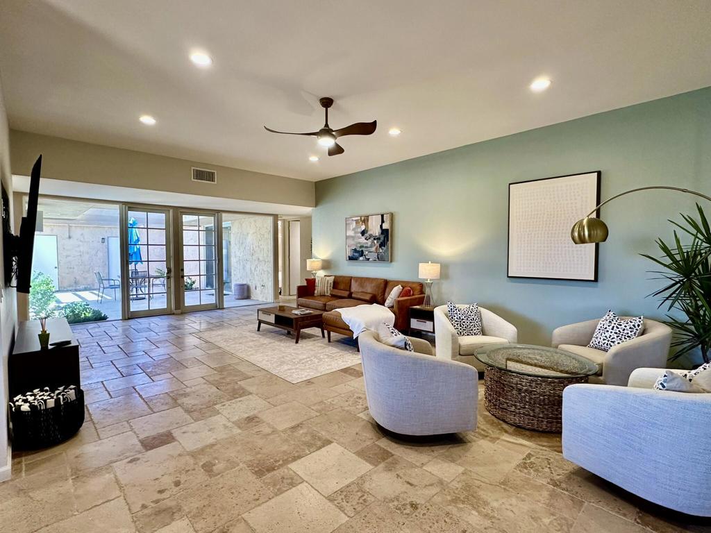 Indian Wells C.C. - Residential Lease