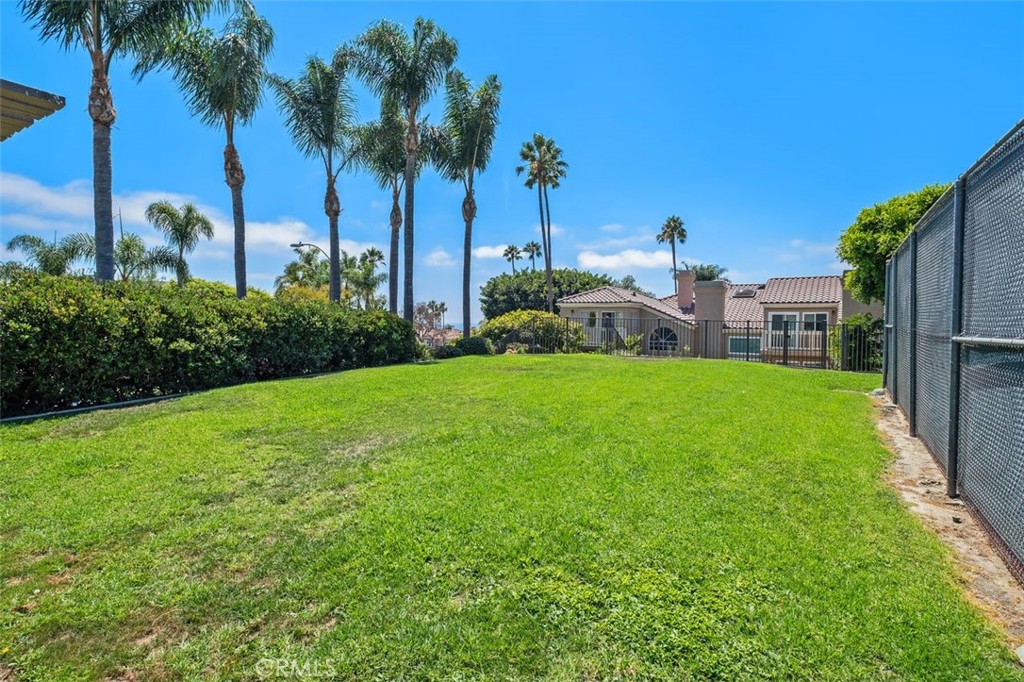 Quissett Bay (QB) - Residential