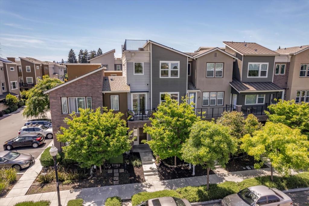 391 Charles Morris Terrace, Sunnyvale CA 94085