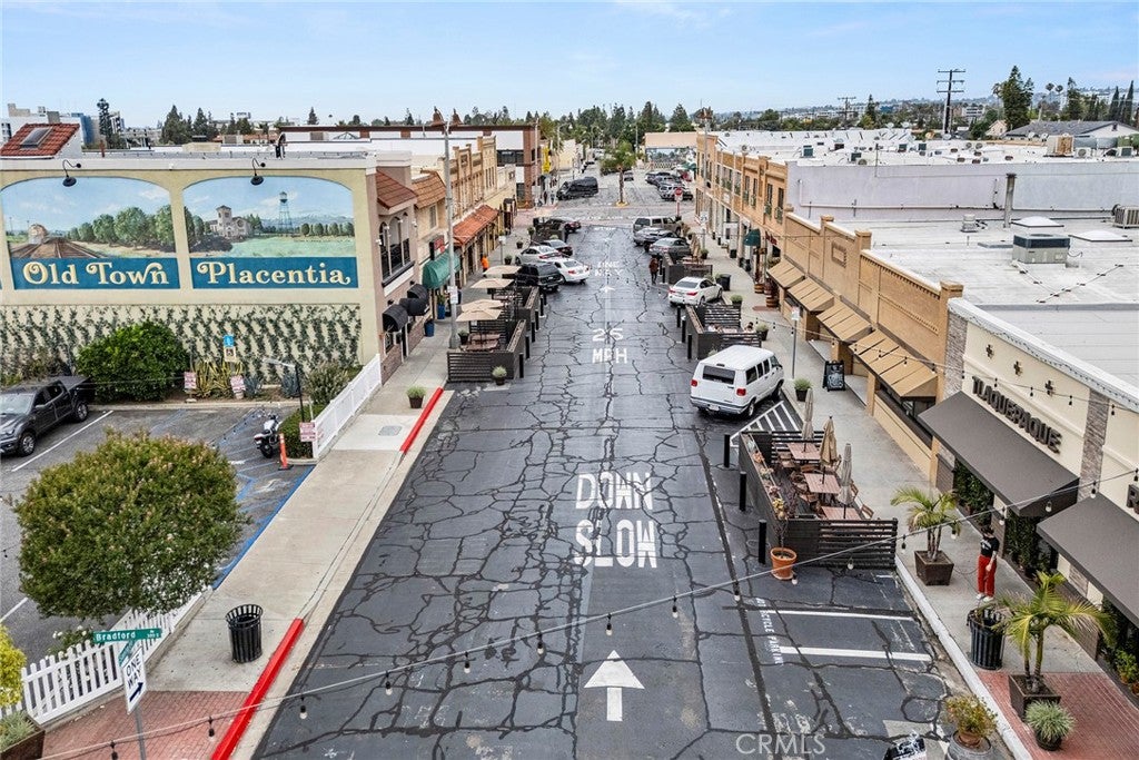 116 W Santa Fe