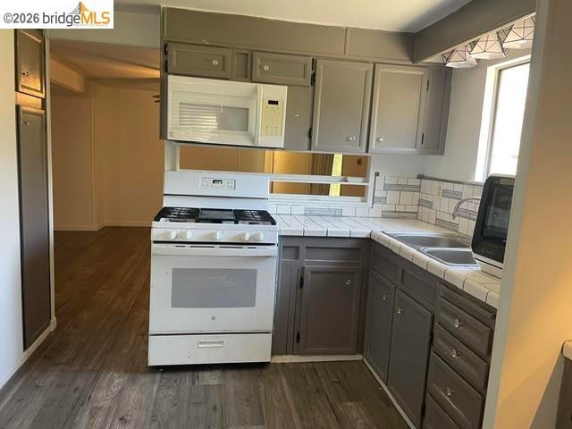 18725 Hwy 108 #32