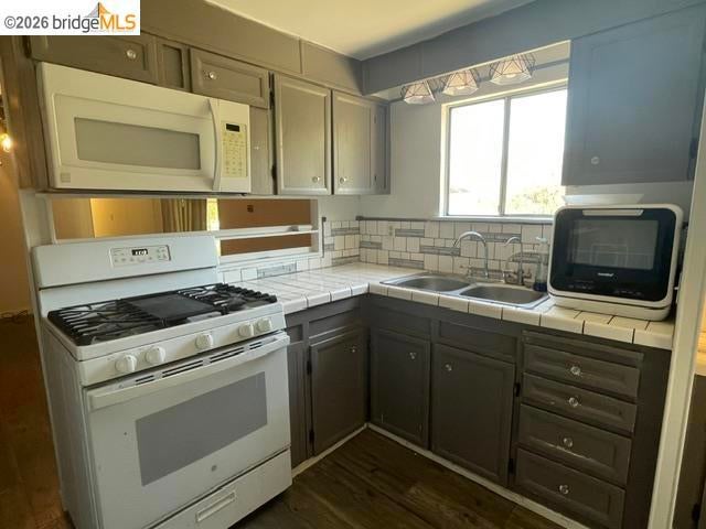 18725 Hwy 108 #32