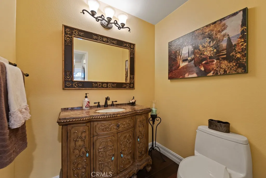 Irvine, California 92612, United States, 3 Bedrooms Bedrooms, ,3 BathroomsBathrooms,Residential,Active,110113