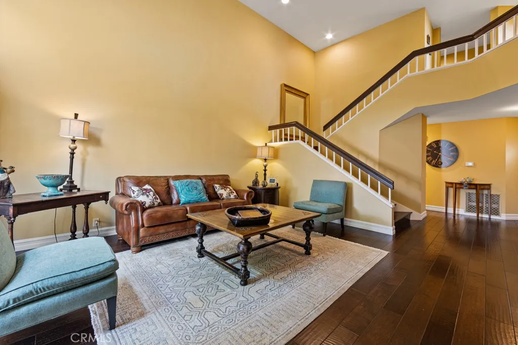 Irvine, California 92612, United States, 3 Bedrooms Bedrooms, ,3 BathroomsBathrooms,Residential,Active,110113