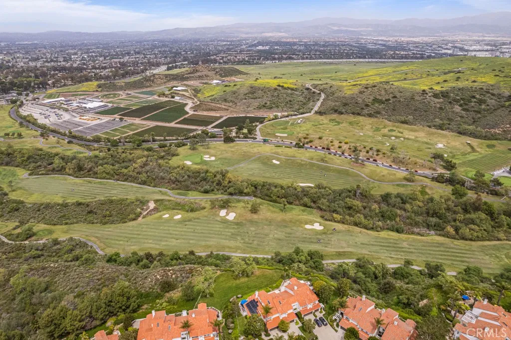 Irvine, California 92612, United States, 3 Bedrooms Bedrooms, ,3 BathroomsBathrooms,Residential,Active,110113