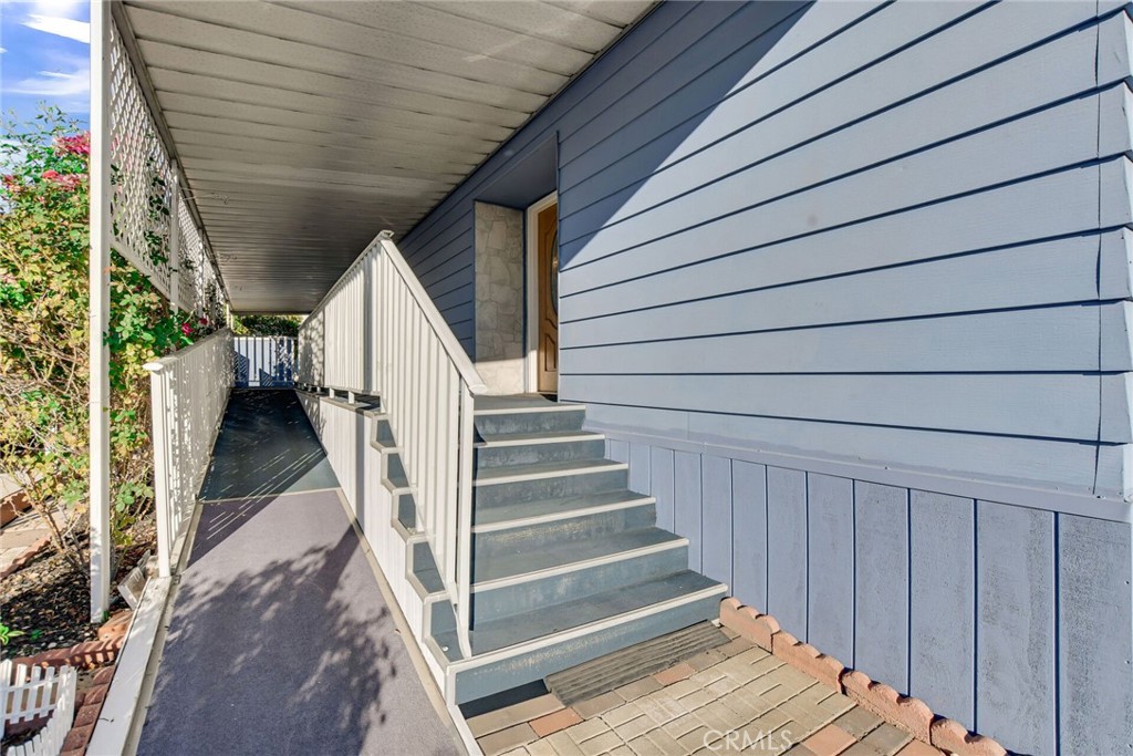 3945 Bradford Street 55