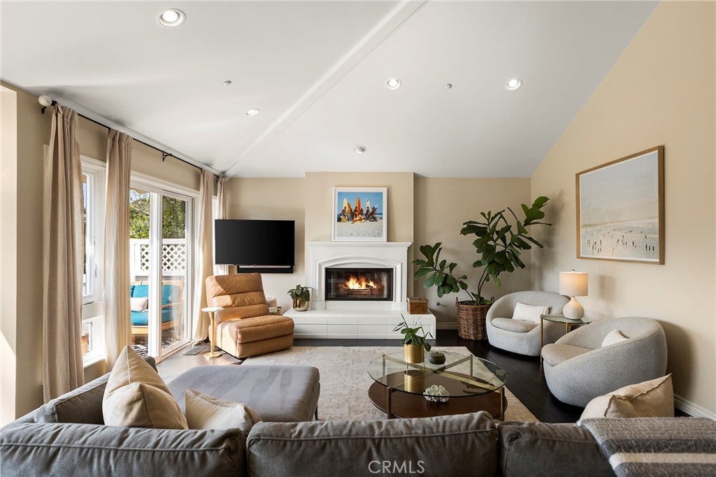 150 W Avenida San Antonio, San Clemente CA 92672 - Photo 12