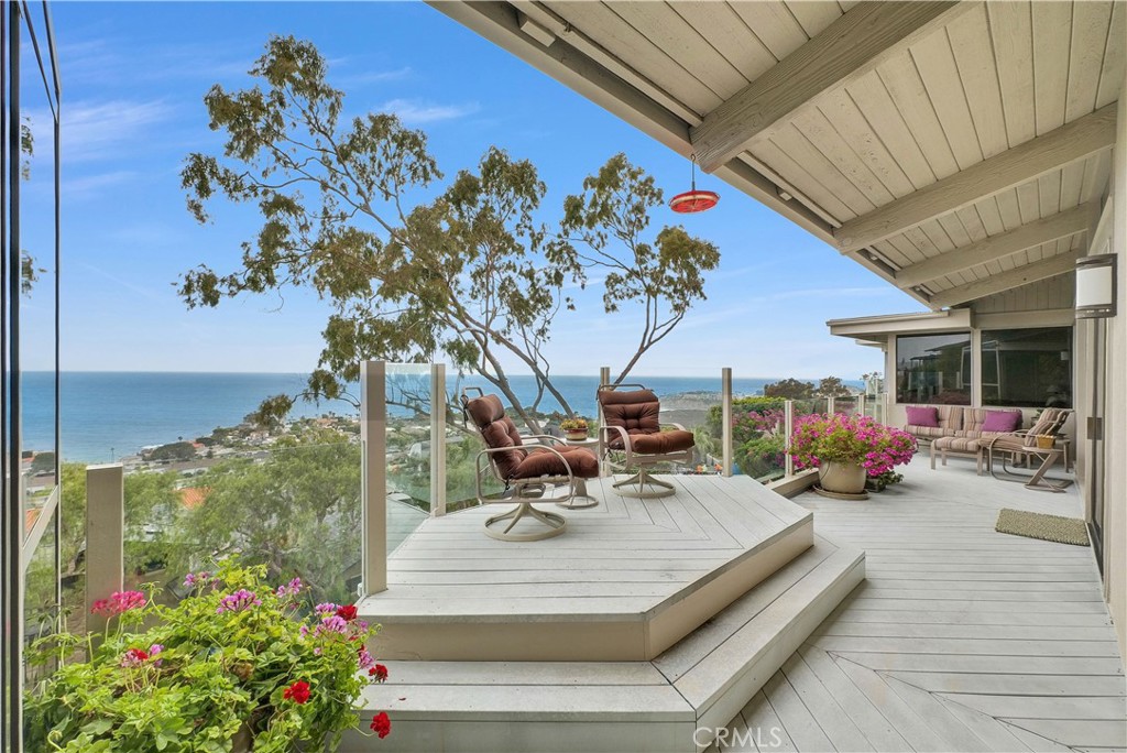 537 Dunnegan Place